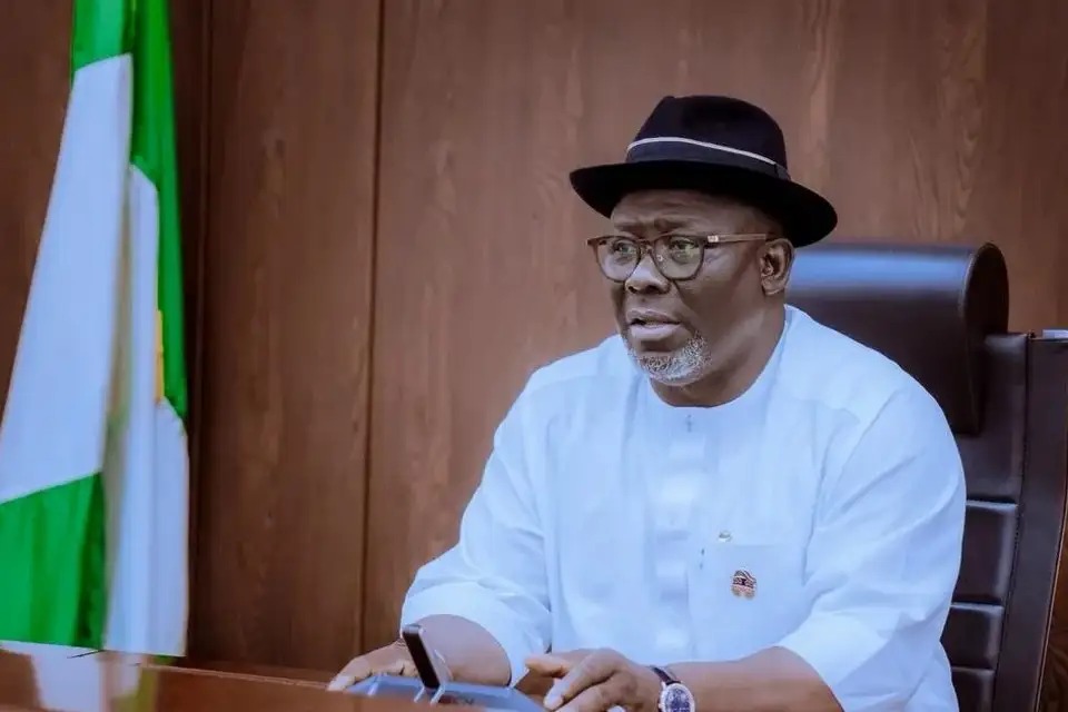 Delta Gov Signs 13th-Month Salary, Other Bills Into Law