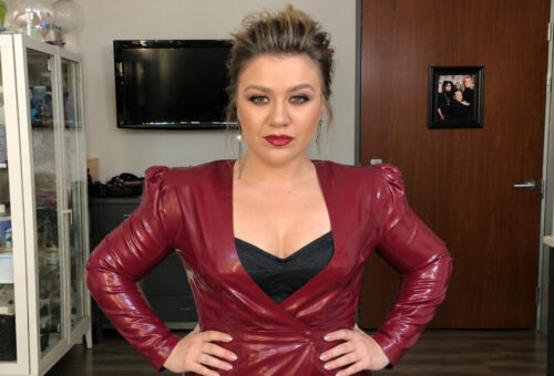 Brooklyn Store Says Kelly Clarkson Spent Just Five Minutes Shopping