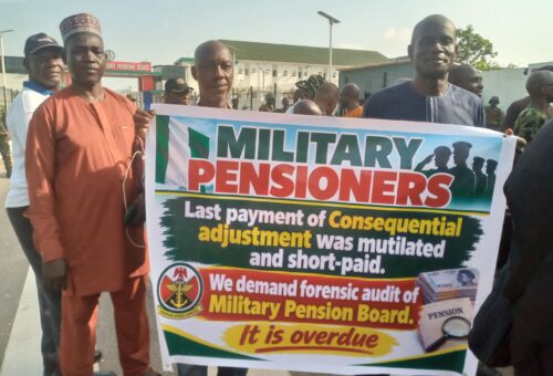 Angry Military Veterans lay siege to Pension board over alleged Underpayment – Daily Trust