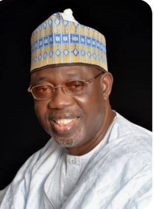 Oba AbdulRaheem Leads Eminent Indigenes To Rally Support For Party
