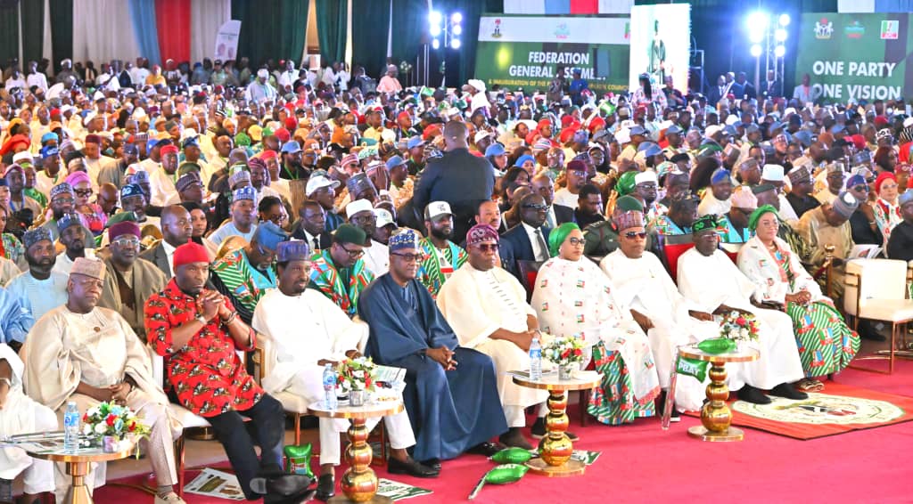 APC campaign council tasks governors, lawmakers with grassroots mobilisation for Tinubu’s re-election