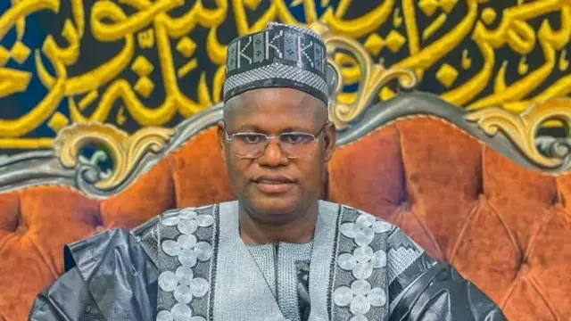 Sheikh Masussuka Buried Amid Tears,Crowd In Kastina